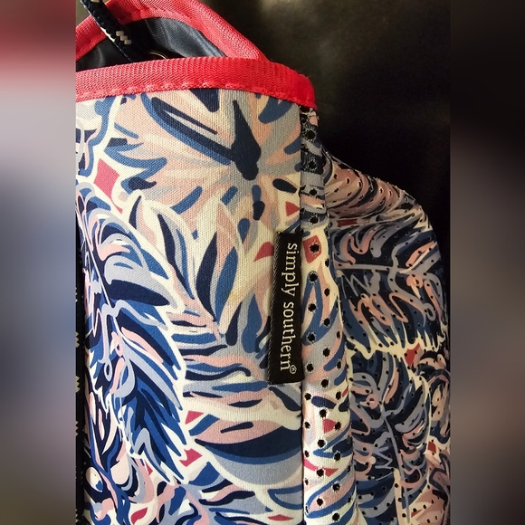 Simply Southern In Leaf Print Multicolored Pink and Blue Neoprene Tote EUC - Picture 8 of 16